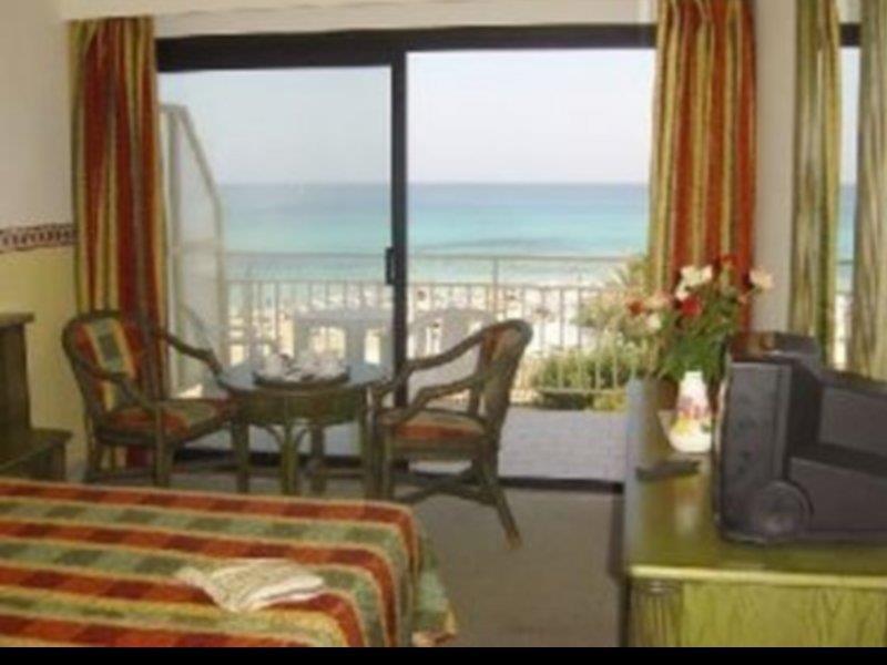 Hotel Hotetur Lago Playa Cala Ratjada  Ngoại thất bức ảnh